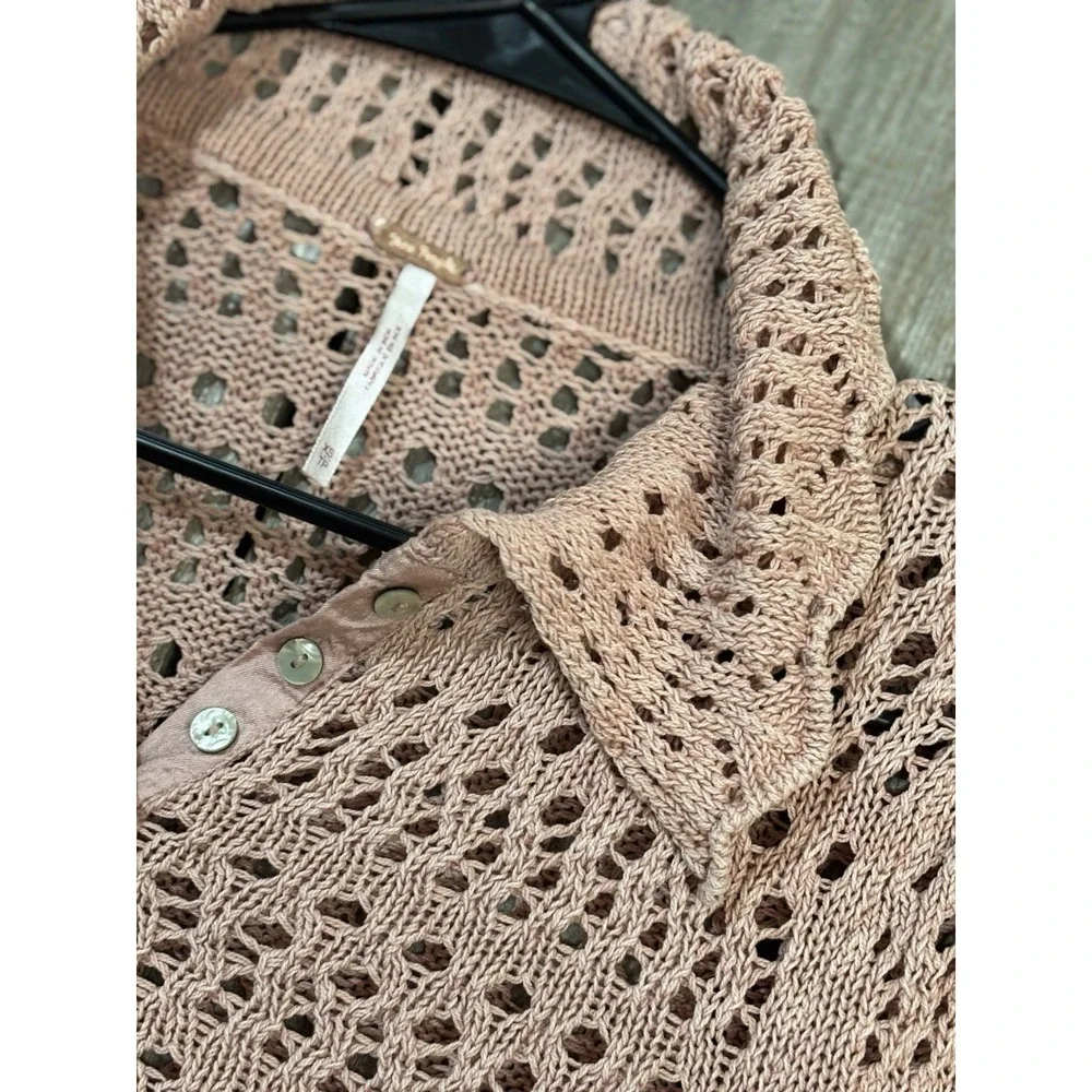 Free People Crochet Knit Button Front Collared Top Pink XS Boho Y2K Sweater - Picture 5 of 6